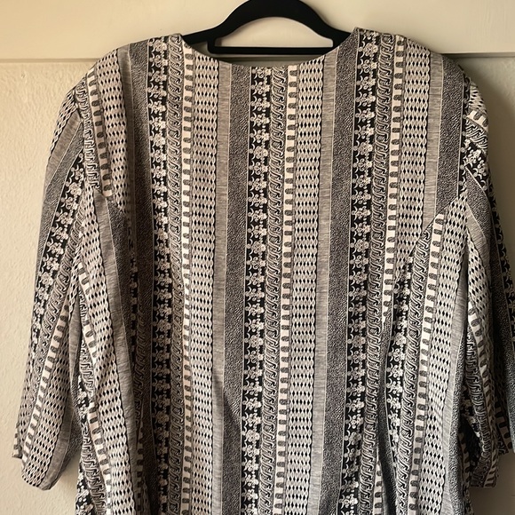 Vintage Whirlway Frocks button down blazer style blouse with gorgeous buttons - Picture 7 of 8